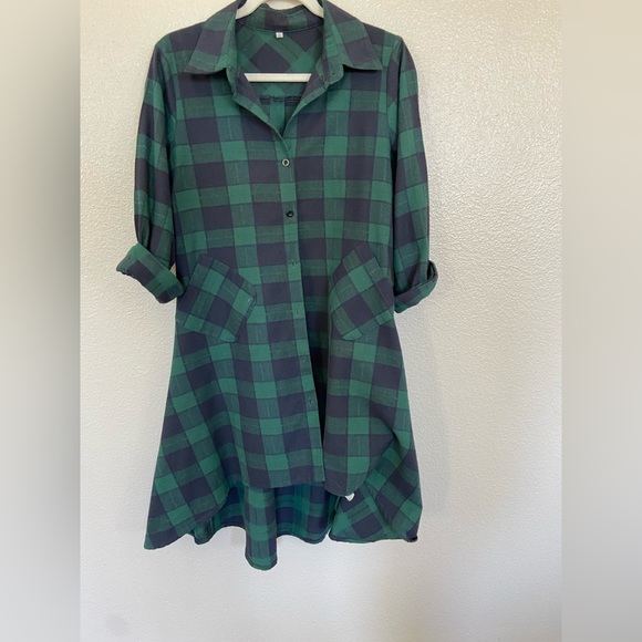 Plaid flowwy dress with pockets - Picture 2 of 6